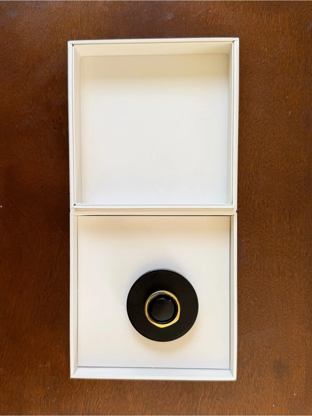 Oura Ring Generation 3 Heritage Gold Size 7. Charger included.